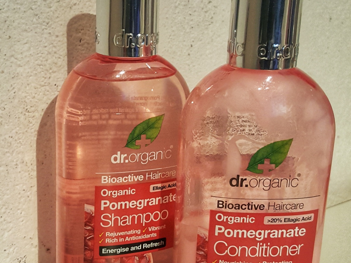 Review: Dr Organics Shampoo and Conditioner